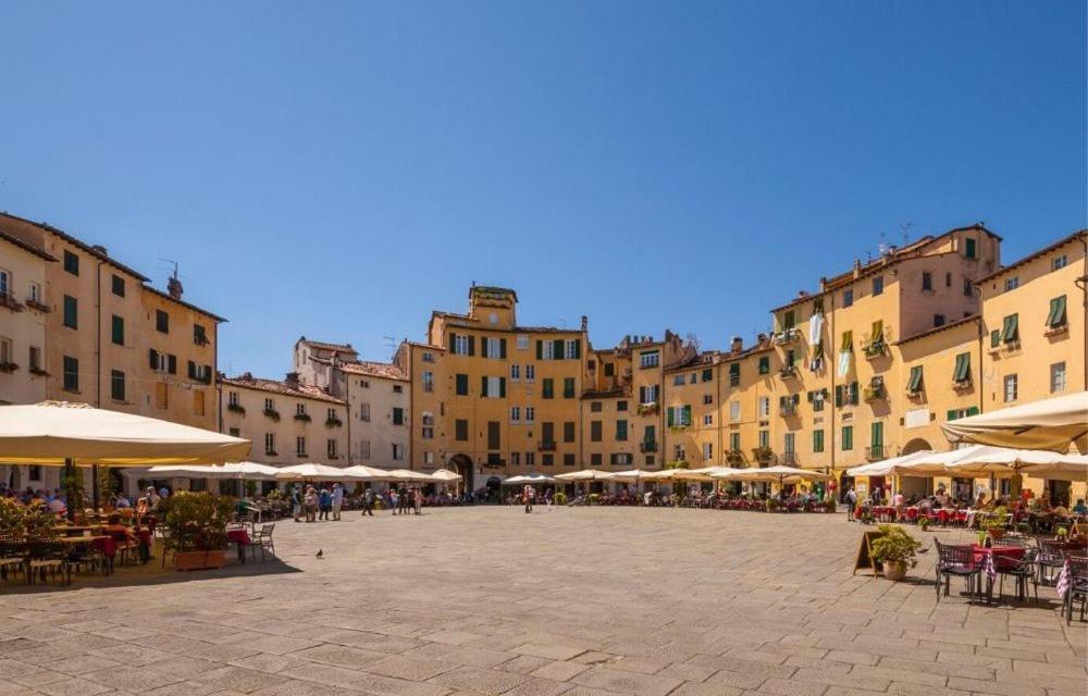 Hotel Crystal Marina di Pietrasanta Buitenkant foto